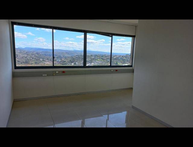 150M² BUSINESS CENTRE TO LET IN SHERWOOD